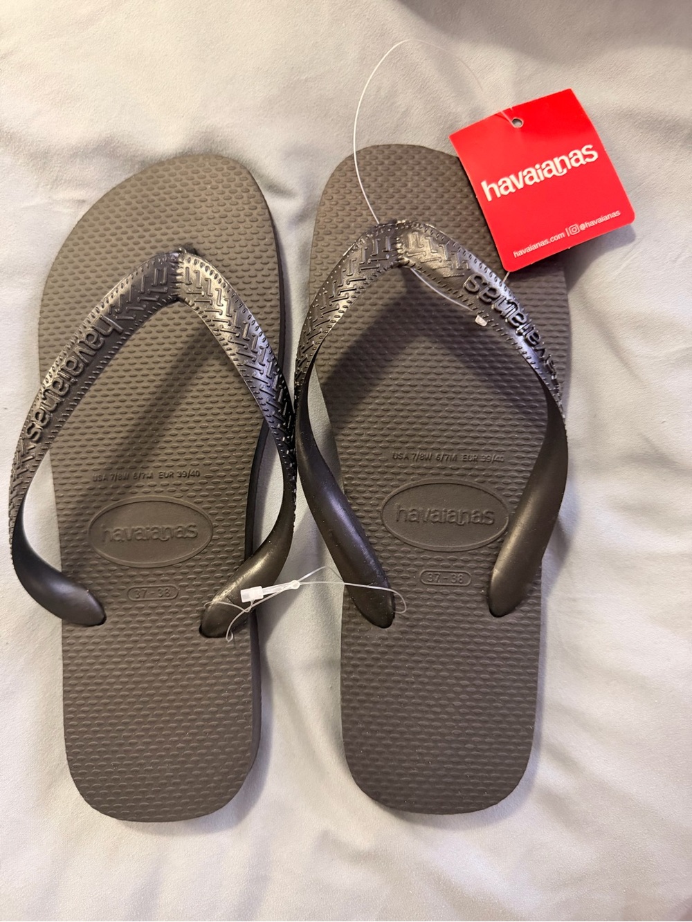 Havaianas Black Rubber Flip Flops